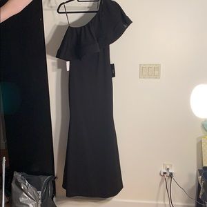 Lulus Black one shoulder ruffle top gown